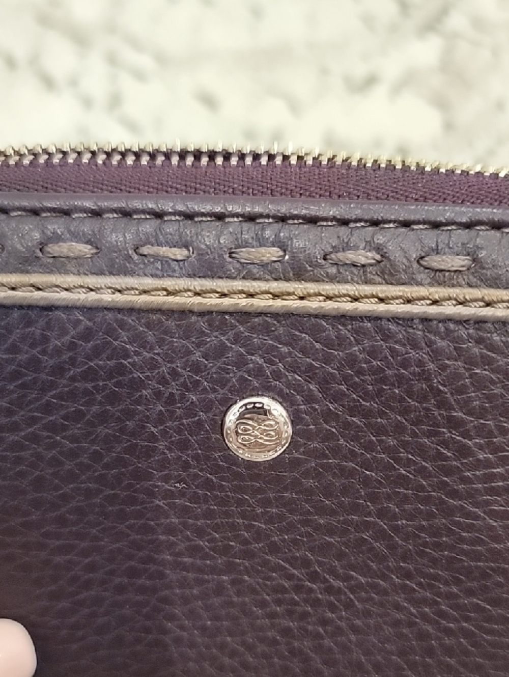 Lancel Paris Leather Wallet In The Color Raisin - Picture 3 of 16
